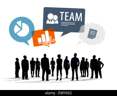 Sagome di multietnica la gente di affari con i simboli di Business Foto Stock