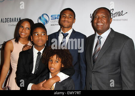 Nona edizione del denim & Diamonds per autismo €"Fundraiser - Arrivi con: Rodney Peete,Ryan Elizabeth Peete,Peete romana,Rodney Peete Jr,James Robinson Peete dove: Westlake Village, California, Stati Uniti quando: 20 Ott 2014 Foto Stock