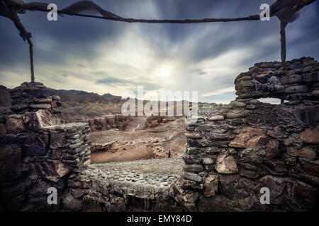 Charyn grand canyon a nuvoloso tramonto Cielo in Kazakistan Foto Stock