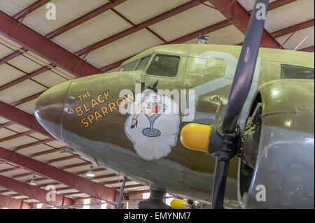 Douglas C-47 Skytrain, la Black Sparrow al CAF Airpower museo. Midland. Texas. Stati Uniti d'America Foto Stock