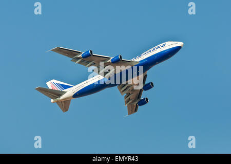 Boeing 747-200 Transaero Airlines arrampicata dopo il decollo da Sharm El Sheikh Foto Stock