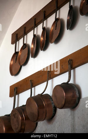 Palácio da Pena in rame da cucina pentole e padelle - Sintra, Portogallo Foto Stock