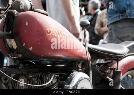 Un vintage moto Indian ad un moto raduno e mostra nel sud della California. Foto Stock