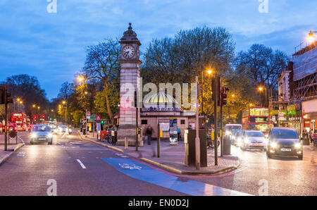 Itinerari Segreti di Palazzo Ducale e il tubo di notte Clapham Old Town London REGNO UNITO Foto Stock