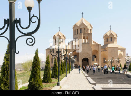 San Gregorio l Illuminatore Duomo (Cattedrale di Yerevan) è la più grande cattedrale della Chiesa Apostolica Armena Foto Stock