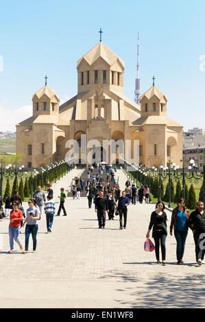 San Gregorio l Illuminatore Duomo (Cattedrale di Yerevan) è la più grande cattedrale della Chiesa Apostolica Armena Foto Stock