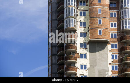 Aprile 24, 2015 - isolamento termico di un edificio con appartamenti di pannelli in poliuretano (credito Immagine: © ZUMA filo) Foto Stock