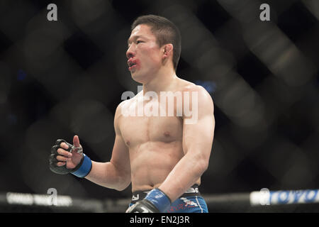 Montreal, Quebec, Canada. Xxv Aprile, 2015. KYOJI HORIGUCHI a UFC 186 al centro della Bell a Montreal. © Allan Zilkowsky/ZUMA filo/Alamy Live News Foto Stock