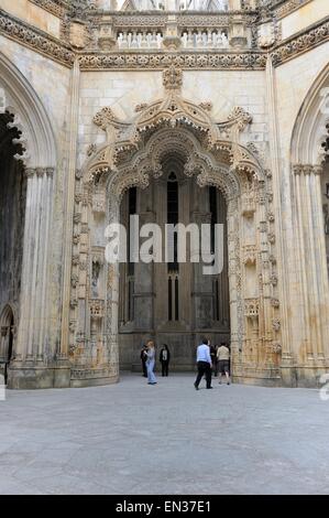 Portale della cappella incompiuta, Monastero di Batalha, Mosteiro de Santa Maria da Vitória, Batalha, Distretto di Leiria, Portogallo Foto Stock