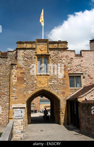 Regno Unito, Inghilterra, Somerset, Taunton, porta del castello, Casa Museo di Somerset Foto Stock