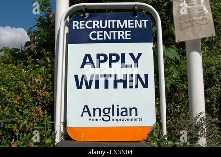 Segno permanente per un anglian miglioramenti home centro di reclutamento, Kingston upon Thames, Foto Stock