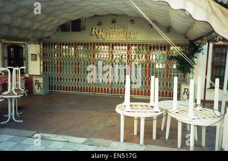 Vista esterna del club appartenenti alla ex gangster Londra Ronnie Knight in Malaga sulla Costa del Sol, Spagna. 13 maggio 1994. Foto Stock