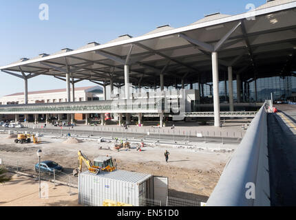 La moderna architettura dell'aeroporto di Malaga, Spagna Foto Stock