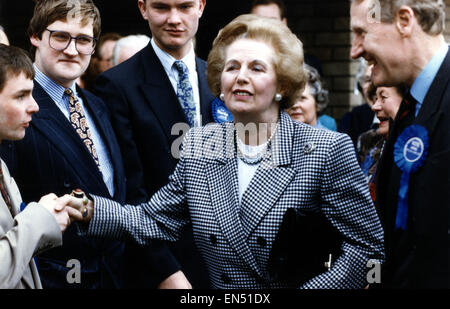 Il Primo Ministro Margaret Thatcher a Edimburgo in Scozia il 24 marzo 1992. Foto Stock