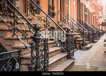 L'arenaria passi appartamento nel quartiere di Chelsea di New York City. Foto Stock