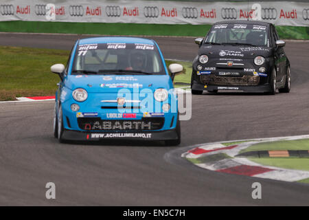 Monza, Italia - 25 Ottobre 2014: Fiat Abarth 695 della Uboldi Corse Team, pilotato da Gagliano Massimiliano Foto Stock