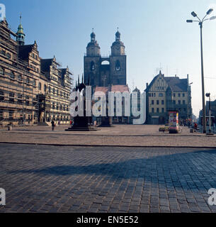 Die Stadt- und Pfarrkirche St. Marien in Lutherstadt Wittenberg; Sachsen-Anhalt; DDR 1970er Jahre. La Stadt- und Pfarrkirche S Foto Stock