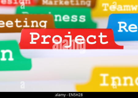 Il concetto di progetto organizzazione ufficio di lavoro sul testo registrati nei documenti aziendali Foto Stock
