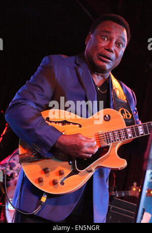 La leggenda del jazz George Benson esegue a B.B. King Blues Club & Grill offre: George Benson dove: la città di New York, New York, Stati Uniti quando: 24 Ott 2014 Foto Stock