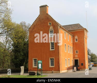 Esterno della casa pittencrieff dunfermline fife scozia aprile 2015 Foto Stock