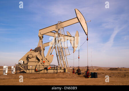 Un dispositivo utilizzato per l'esplorazione petrolifera in North Dakota Foto Stock