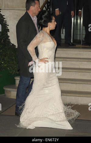 Lady Gaga lascia il suo hotel dotato di: Lady Gaga dove: Londra, Regno Unito quando: 25 Ott 2014 Foto Stock