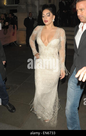Lady Gaga lascia il suo hotel dotato di: Lady Gaga dove: Londra, Regno Unito quando: 25 Ott 2014 Foto Stock