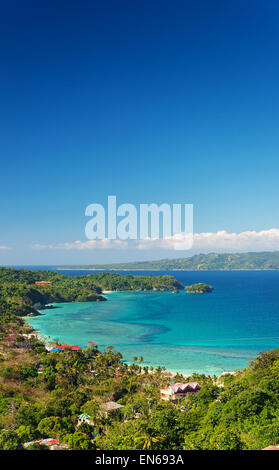 Costa nord est dell'isola di Boracay paesaggio tropicale nelle Filippine Foto Stock