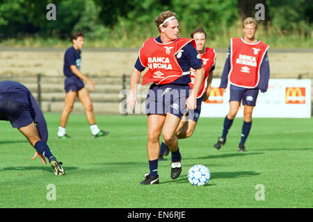 Lazio Il calciatore Paul Gascoigne durante una sessione di formazione con i tuoi compagni di squadra prima della partita contro l'Ajax nel Makita torneo internazionale. Il 30 luglio 1993. Foto Stock