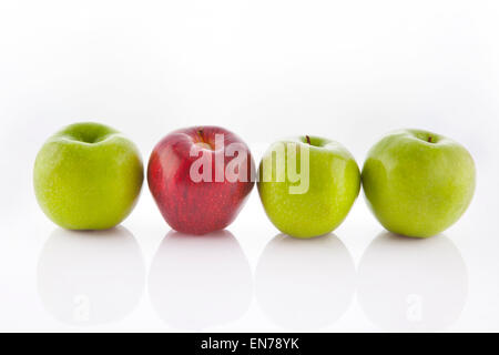 Verde e Rosso e mele Foto Stock