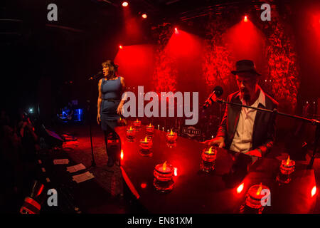 Milano Italia. Il 28 aprile 2015. Il cantante/cantautore BETH HART si esibisce dal vivo a music club Alcatraz per presentare il nuovo album "Meglio di più' Credit: Rodolfo Sassano/Alamy Live News Foto Stock