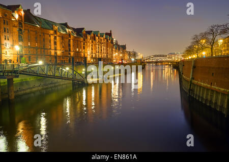 Vista la Speicherstadt di Amburgo, Germania Foto Stock