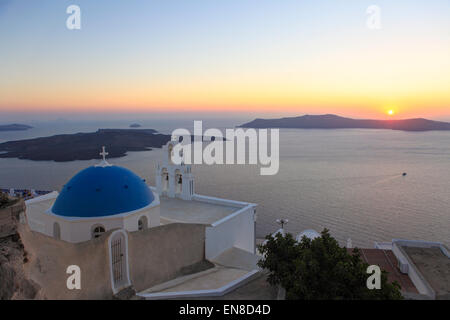 Tradizionale Imerovigli Chiesa Anastasi, Santorini, Grecia Foto Stock