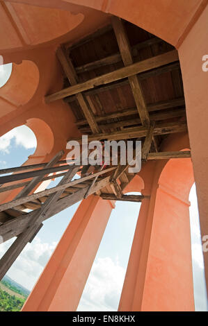 Vista verticale della torre Iznaga presso la Valle de los Ingenios. Foto Stock