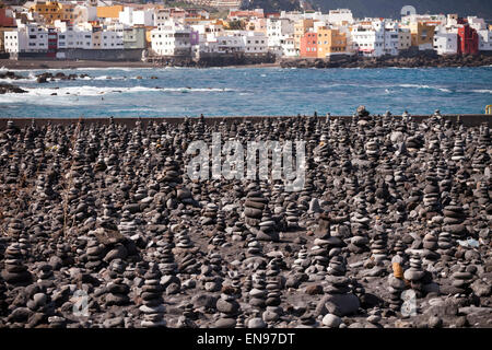 Le sculture in pietra in Puerto de la Cruz, Tenerife, Isole Canarie, Spagna, Europa Foto Stock