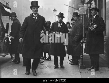 Signora bianco omicidio il 14 marzo 1922 la mattina del 14 marzo 1922, Lady Alice bianco è stato trovato con il suo cranio frantumato in,ma è ancora viva nella sua camera presso La Spencer's Hotel per Portman Street, Londra, morì poche ore più tardi. Una dispensa boy presso l'hotel, H Foto Stock