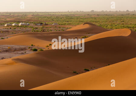 Dune di sabbia, Erg Chegaga. Deserto del Sahara. Il Marocco. L'Africa.