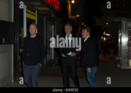 New York, NY - Aprile 29, 2015: Gary Kemp e Martin Kemp di Spandau Ballet band arrivano per lo screening di anima i ragazzi di tutto il mondo occidentale a film indipendente Center di Manhattan Foto Stock