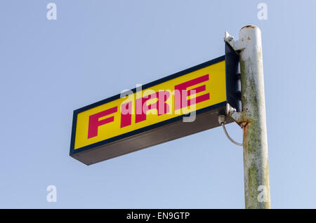 Segno di una stazione dei vigili del fuoco in Cotswold città di Northleach Foto Stock