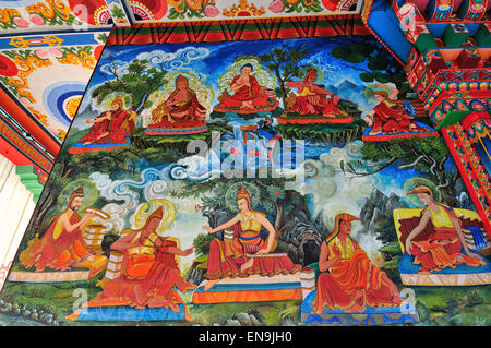 Bel dipinto sul muro, Tempio Tedesco, Lumbini, Nepal. Foto Stock