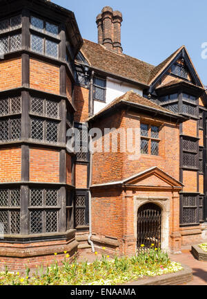 L antica città di Rochester ha molte straordinarie luoghi di interesse come pure una forte associazione con Charles Dickens Foto Stock