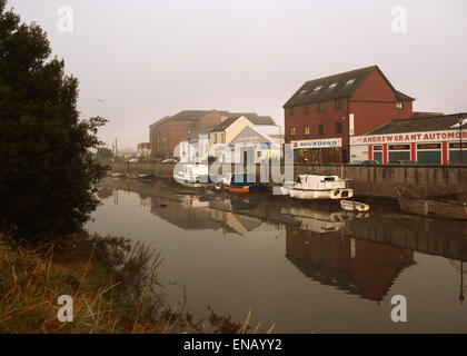 Rolle Quay, Barnstaple vecchia banchina e molo sul fiume Yeo, Barnstaple, North Devon Foto Stock