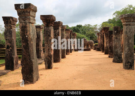 Patrimonio Mondiale dell'UNESCO, la città antica di Polonnaruwa, Sri Lanka, Asia - complesso del palazzo del re Nissankamalia Foto Stock