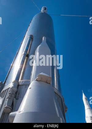 Spazio lanciare dei missili, dal Kennedy Space Center di Cape Canaveral, in Florida, Stati Uniti d'America Foto Stock