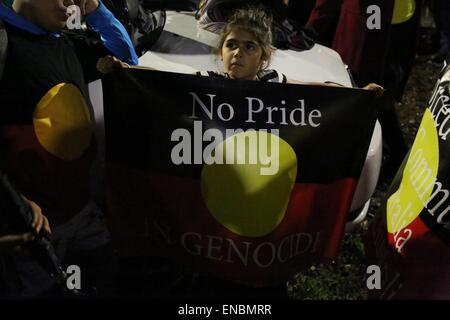 La protesta contro la chiusura forzata delle comunità aborigene remote a Sydney. Foto Stock