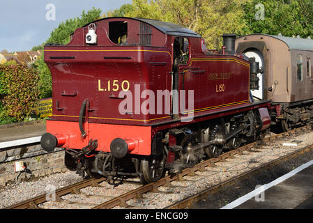 GWR 4575 classe 2-6-2 serbatoio del motore n. 5521, visto qui come trasporti di Londra n. L150. Foto Stock