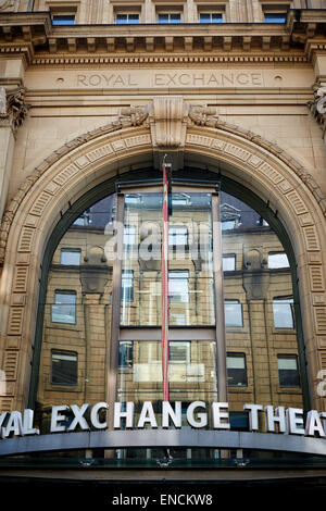 Royal Exchange Theatre edificio esterno dettaglio in St Ann's Square Foto Stock