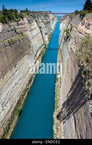 Il Canale di Corinto visto dal di sopra, Grecia Foto Stock