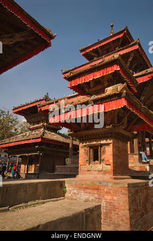 Il Nepal, Kathmandu, Durbar Square, Jagannath tempio indù (XVI secolo). Foto Stock