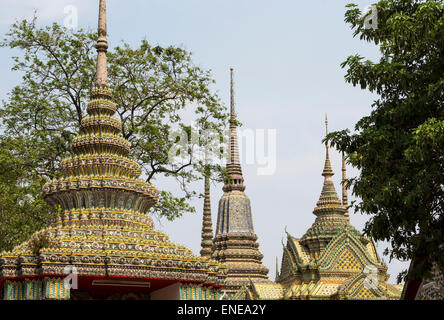 Dettagli architettonici, Wat Pho tempio buddista, Bangkok, Thailandia, Asia Foto Stock